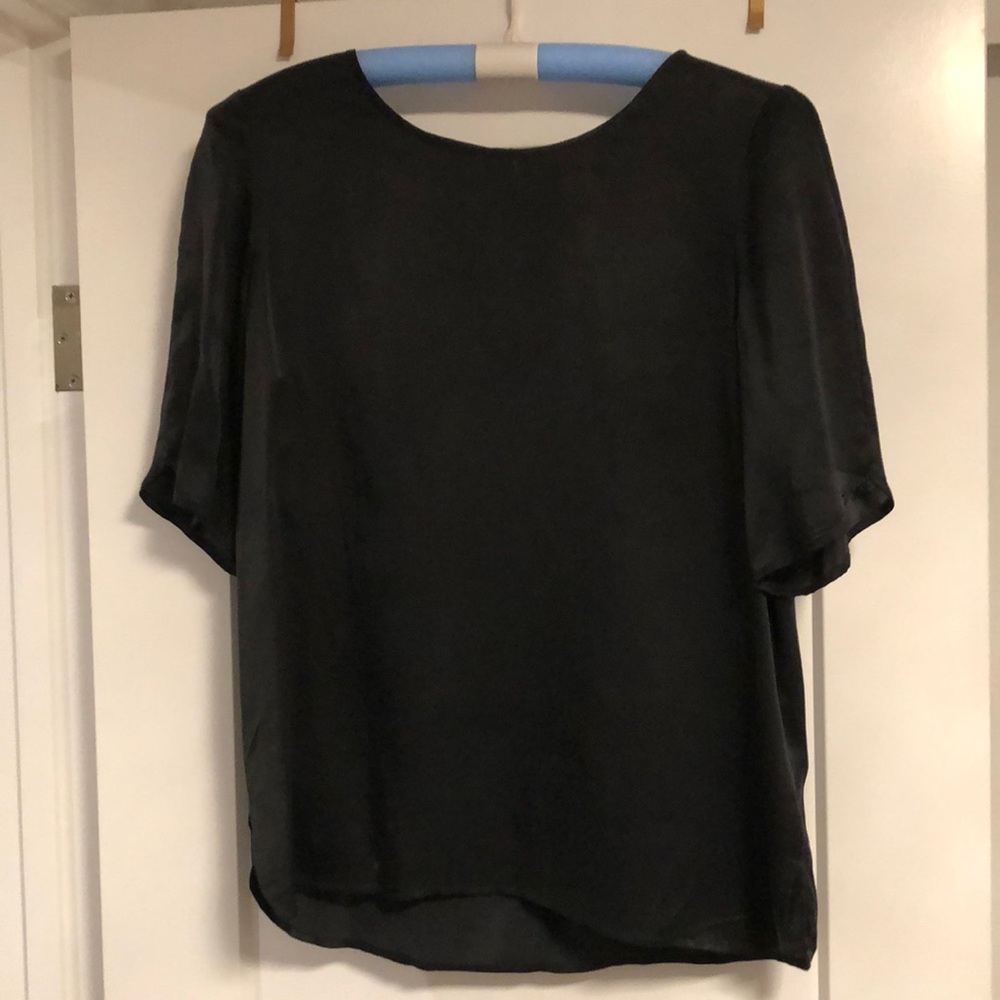Banana Republic silk top